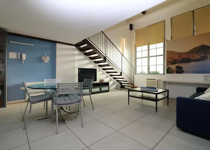 Apartament Loftincomo *