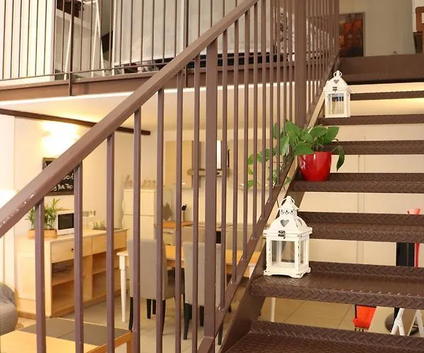 Loftincomo Apartment *