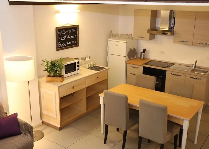 Loftincomo Apartment Como